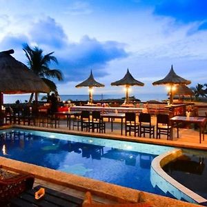 Golden Point Resort